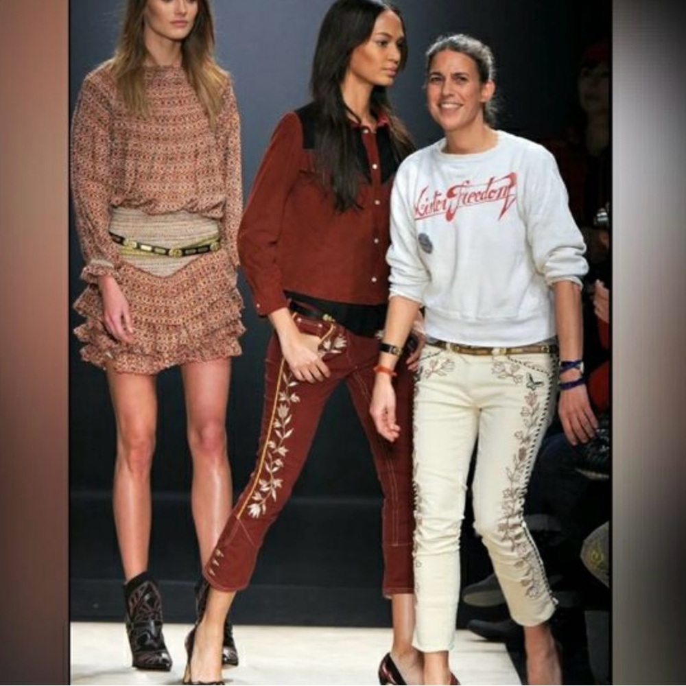 NWT Isabel Marant Western Embroidered Floral Butterflies Pink Gold Crop Jeans